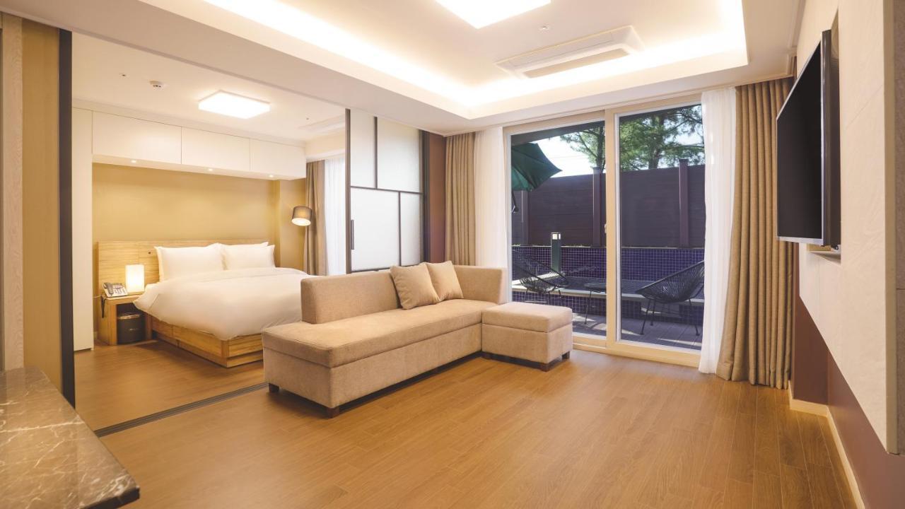 Marinabay Sokcho Hotel Exterior foto