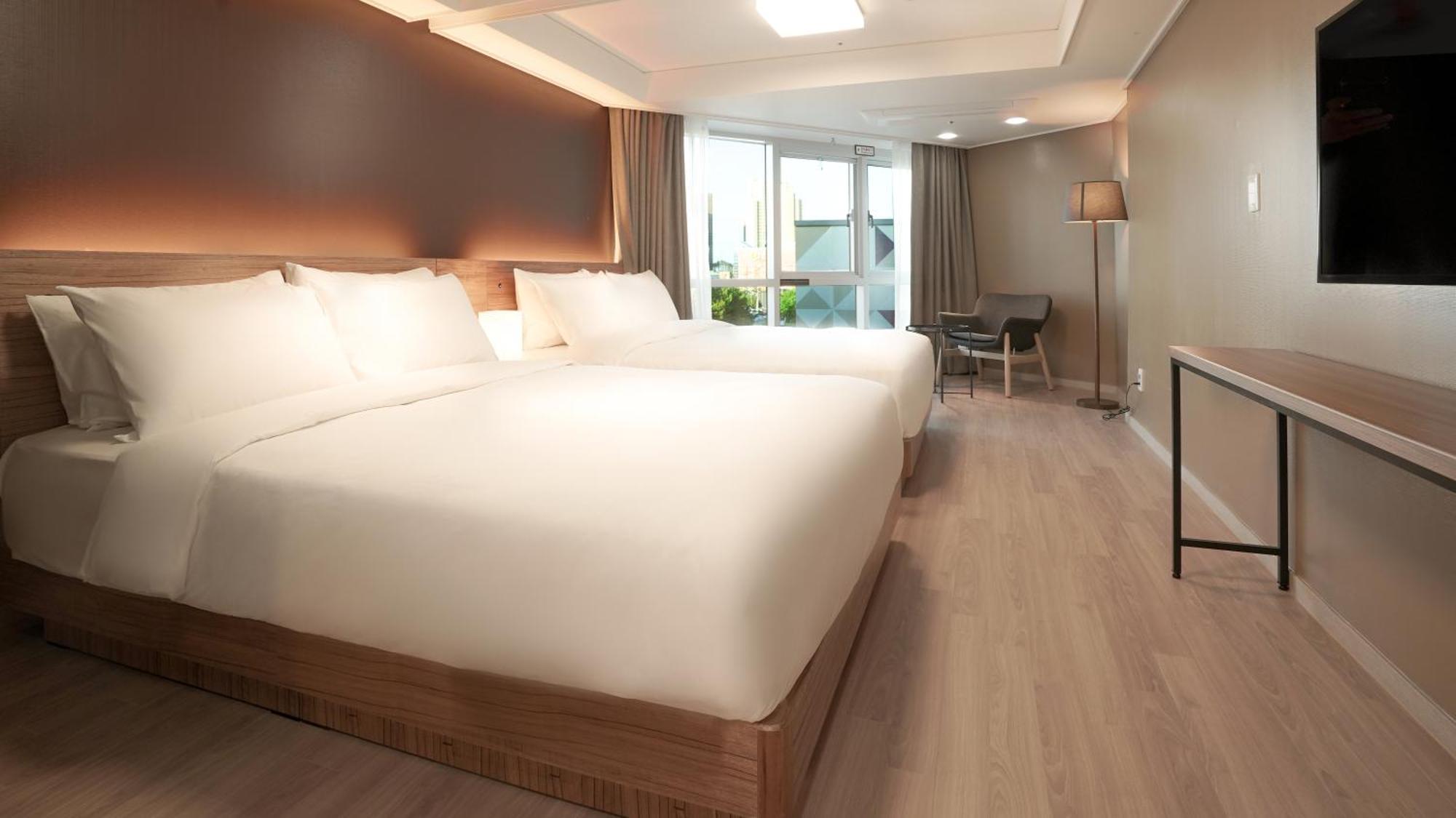 Marinabay Sokcho Hotel Exterior foto